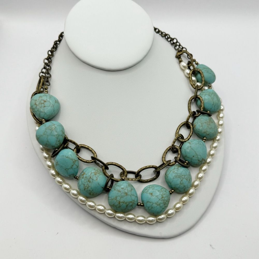 Premier Designs layered turquoise stone and faux pearl chunky chain necklace
